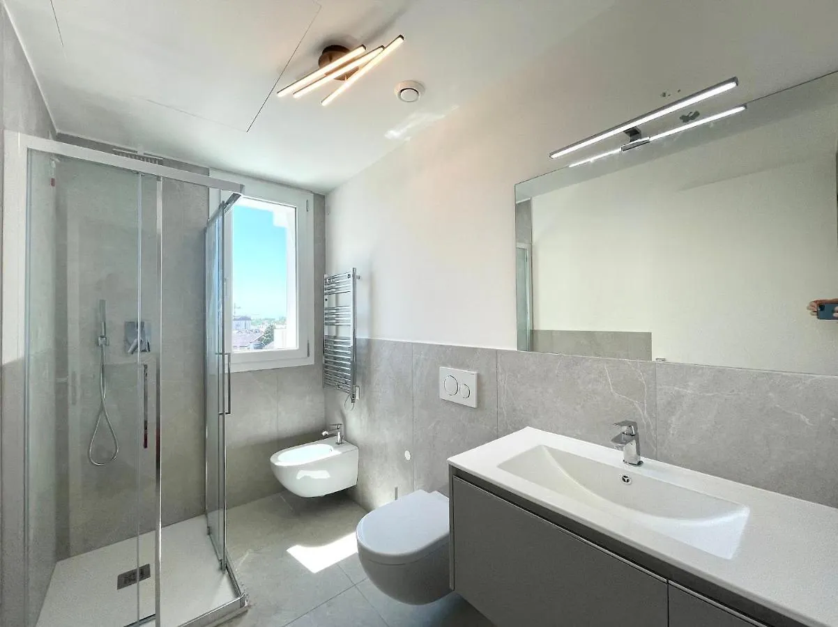 Blu Homes - Carraro Immobiliare Jesolo - Family Apartments 0*, Lido di Jesolo Itália